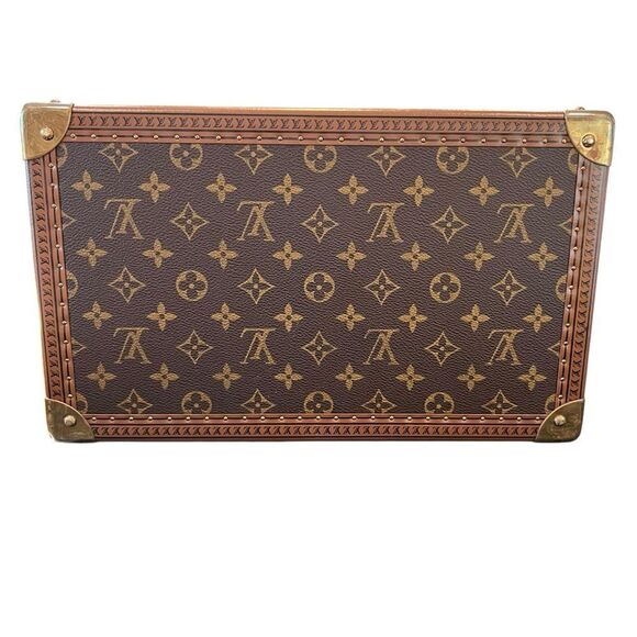 LOUIS VUITTON
Monogram Boite Pharmacie Toiletry Case - Picture 13 of 14